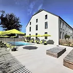 펜션 Fancy In With Pool House & Indoor Pool 상테세실