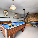 Fancy In With Pool House & Indoor Pool *