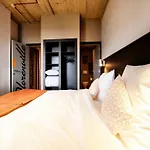 Fancy In With Pool House & Indoor Pool 펜션 *