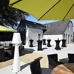 Semesterbostad Fancy In With Pool House & Indoor Pool *