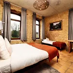 펜션 Fancy In With Pool House & Indoor Pool