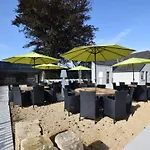 Fancy In With Pool House & Indoor Pool