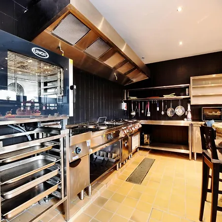 Hébergement de vacances Fancy In C Cile With Pool House Indoor Pool *