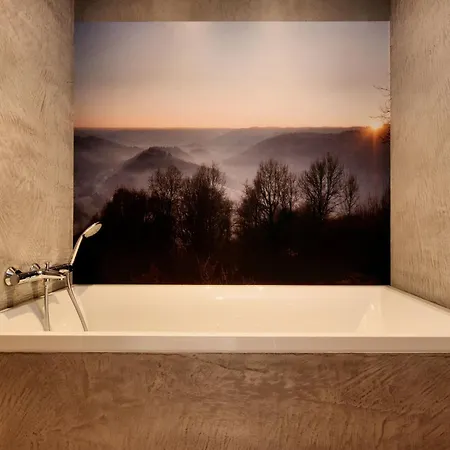 Σπίτι διακοπών Fancy In With Pool House & Indoor Pool Sainte-Cécile