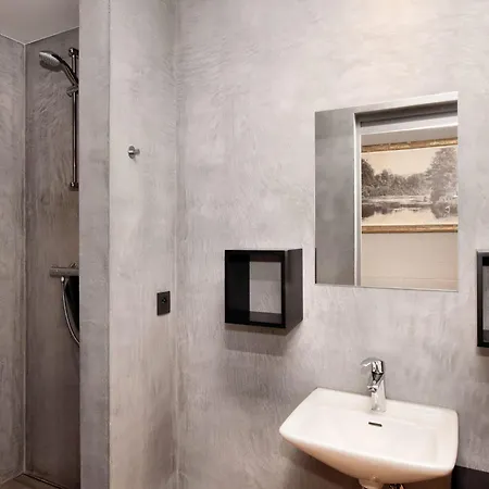 Σπίτι διακοπών Fancy In With Pool House & Indoor Pool