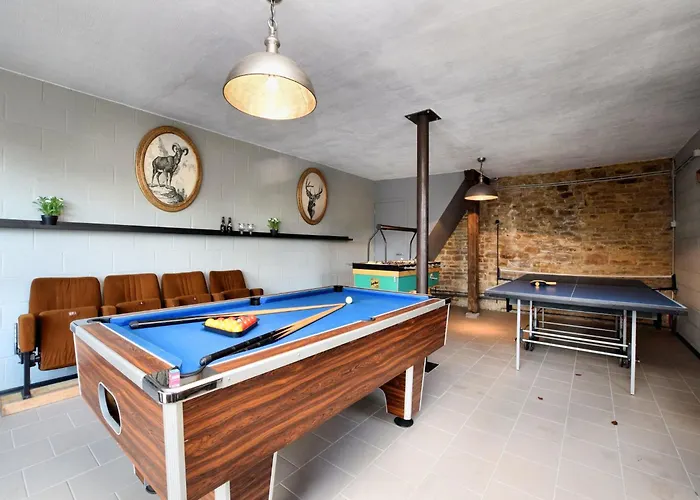 Fancy In With Pool House & Indoor Pool *