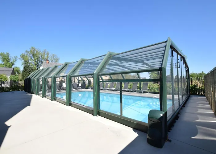 Fancy In With Pool House & Indoor Pool